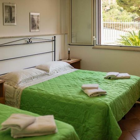 Baglio Scurati Home Holidays 库斯托纳奇 外观 照片