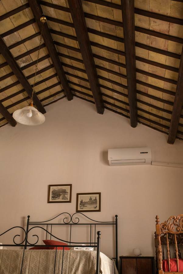 Baglio Scurati Home Holidays 库斯托纳奇 外观 照片